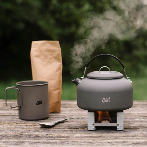 Czajnik turystyczny Esbit Camping Kettle 1,4 l - użycie