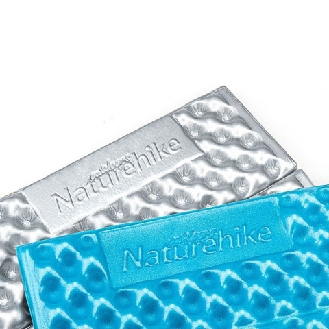 Karimata Naturehike Egg Crate Folding Mat 2,5 cm NH20FCD07 - niebieski - detal Karimata Naturehike Egg Crate Folding Mat 2,5 cm NH20FCD07 - niebieski - detal