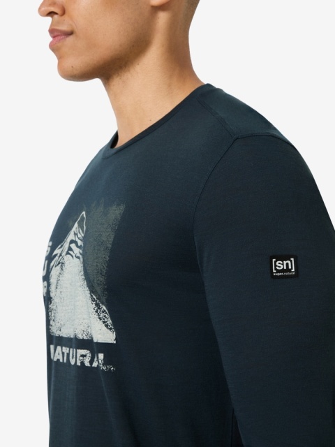 Koszulka męska z wełny merino Super.Natural Super Mountain LS z długim rękawem - granatowy - na modelu 4