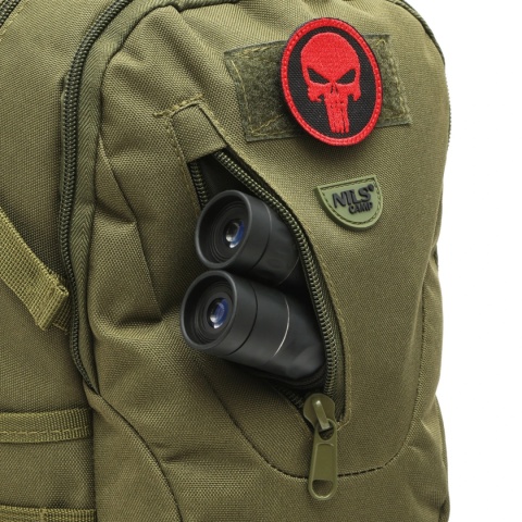 Plecak survivalowy Nils Camp NC3905 Cobra 25 l - zielony - kieszen z przodu
