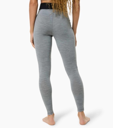 Komplet bielizny damskiej z wełny merino Super.Natural Tundra 175 - szary - legginsy model tył