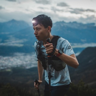 Ultralekka czołówka Silva Smini Fly - 250 lumenów - czarny