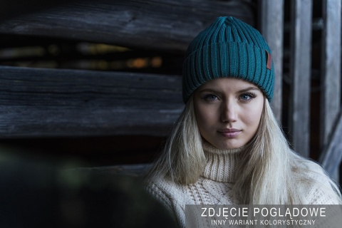 Czapka zimowa SuperYellow Beam z wełny merino - lifestyle 1