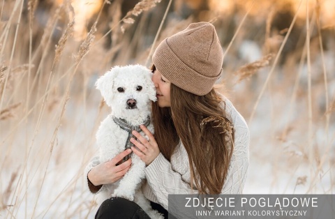 Czapka z wełny merino SuperYellow Inari - lifestyle 4