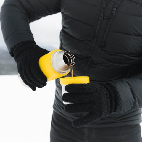 Termos Esbit Sculptor Vacuum Flask 1 l - żółty - użycie 3