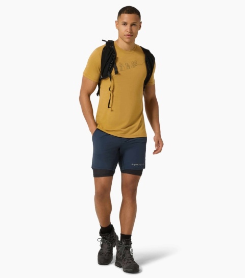 Koszulka męska z wełny merino Super.Natural Hiking Tee - piaskowy - model 3