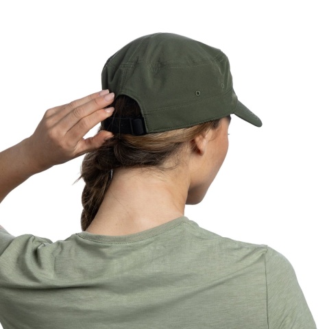 Czapka patrolówka Buff Military Cap - solid khaki - modelka 2