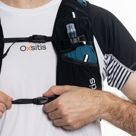 Kamizelka biegowa Oxsitis Gravity 10 - lake - dopasowanie