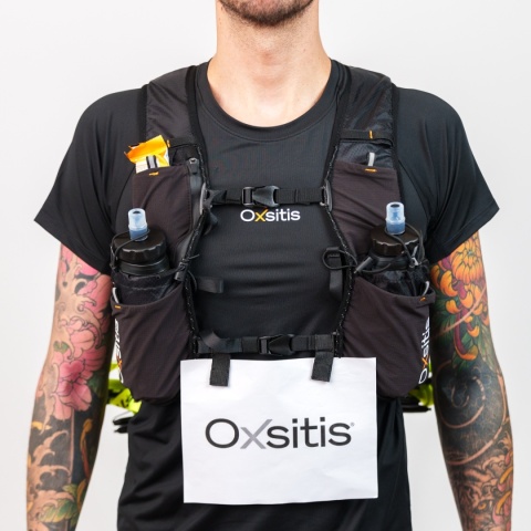 Plecak biegowy Oxsitis Spectre 16 - black/orange - przód model