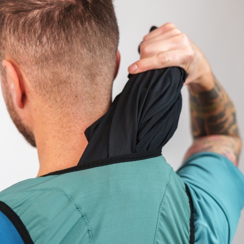 Kamizelka biegowa Oxsitis Gravity 5 - green - komora główna 2