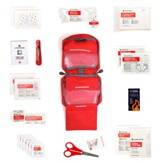 Apteczka turystyczna Lifesystems Adventurer First Aid Kit - czerwony